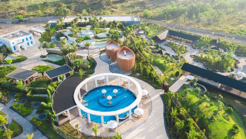 Minera Hot Springs Binh Chau  