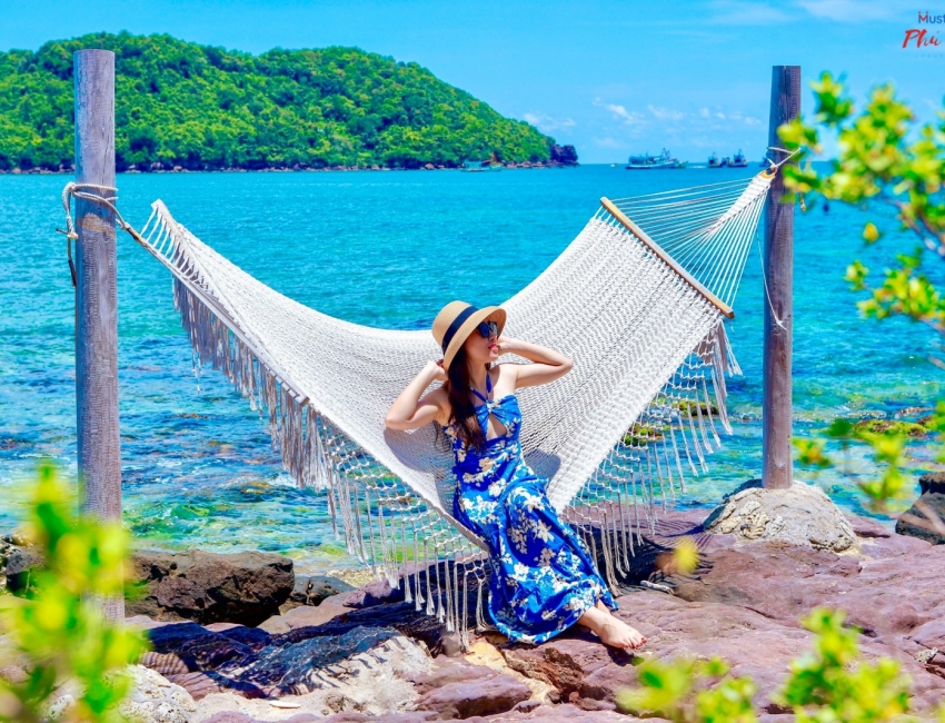 Tour cano 4 đảo và cáp treo Hòn Thơm 1 ngày